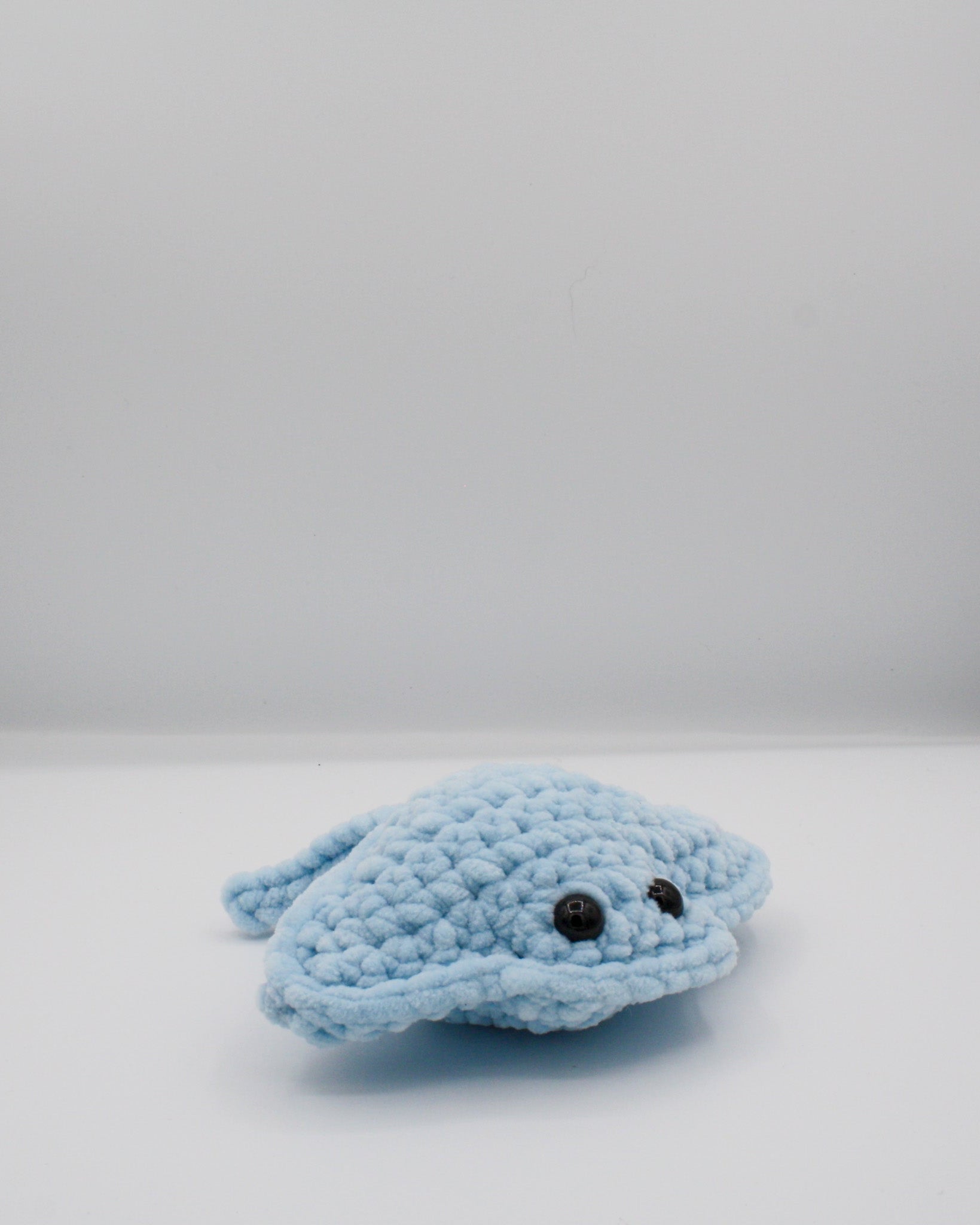 amigurumi crochet stingray blue plushie chenille plush yarn