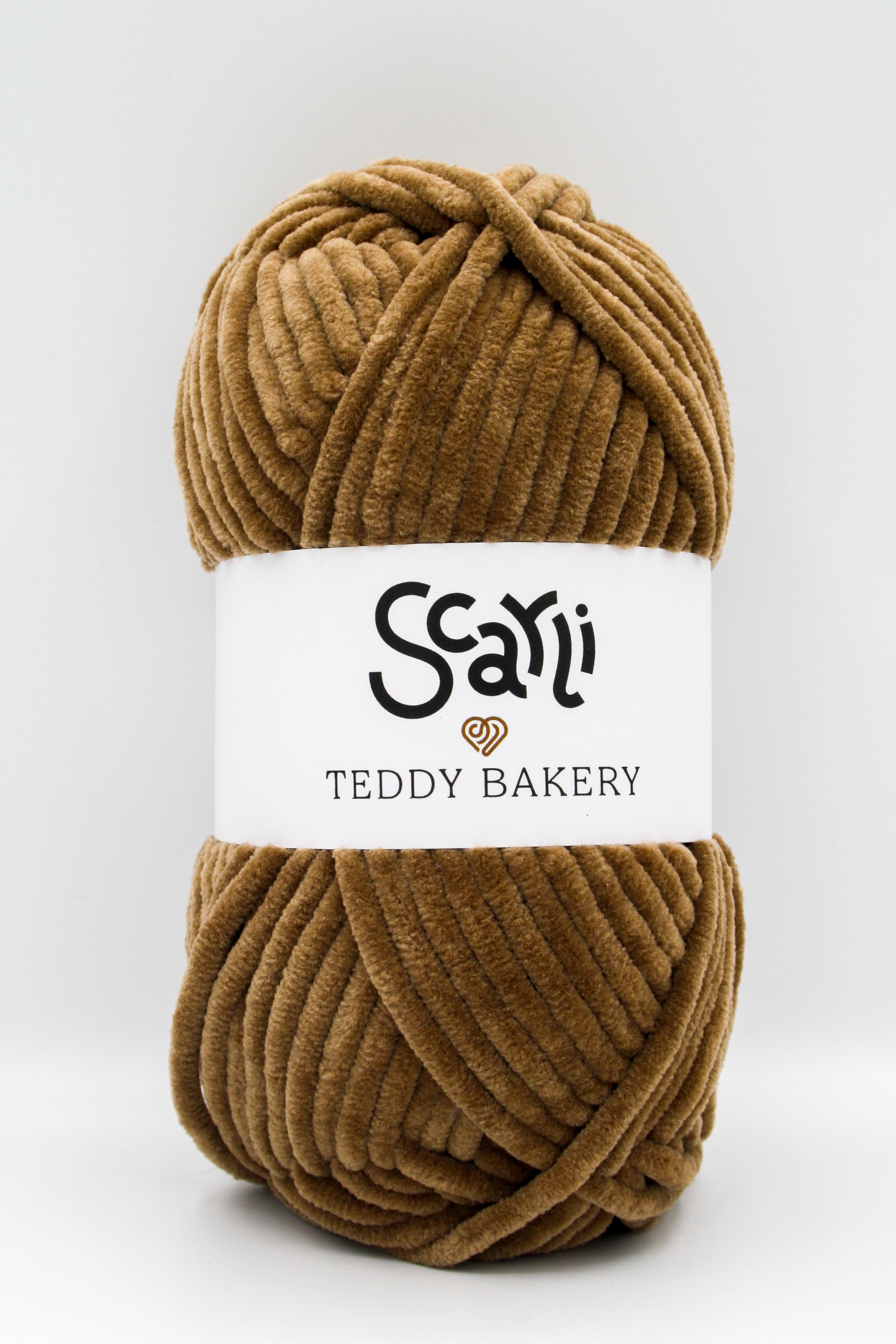 Teddy Bakery chenille yarn in shade chocolate brown. Soft chunky plush yarn