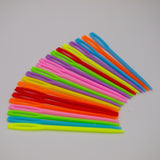 Plastic darning needle set of 20 pieces. Perfect for sewing all yarn sizes including super bulky. Assorted colours