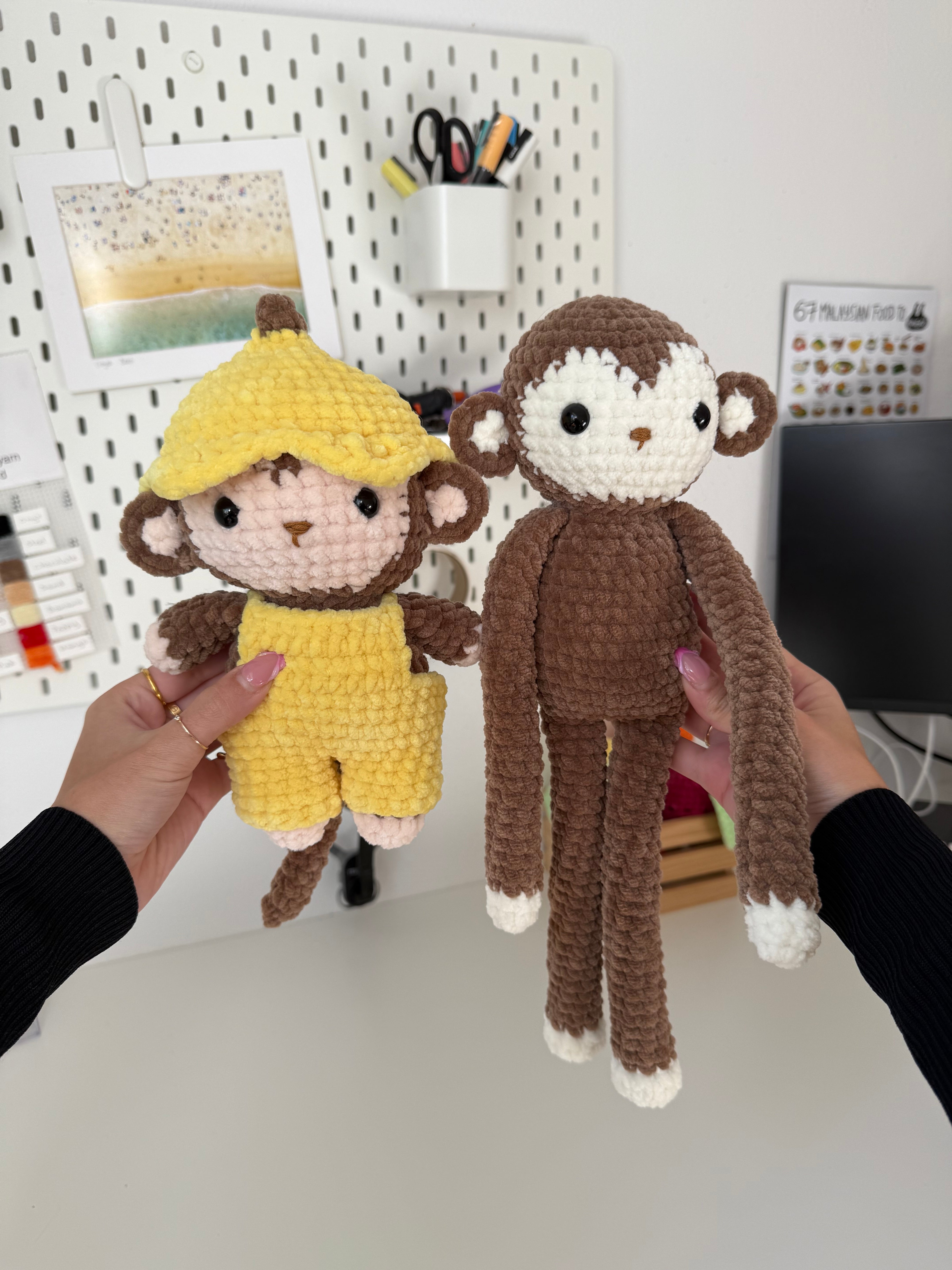 What is Amigurumi? Why Everyone's Hooked on Plushies