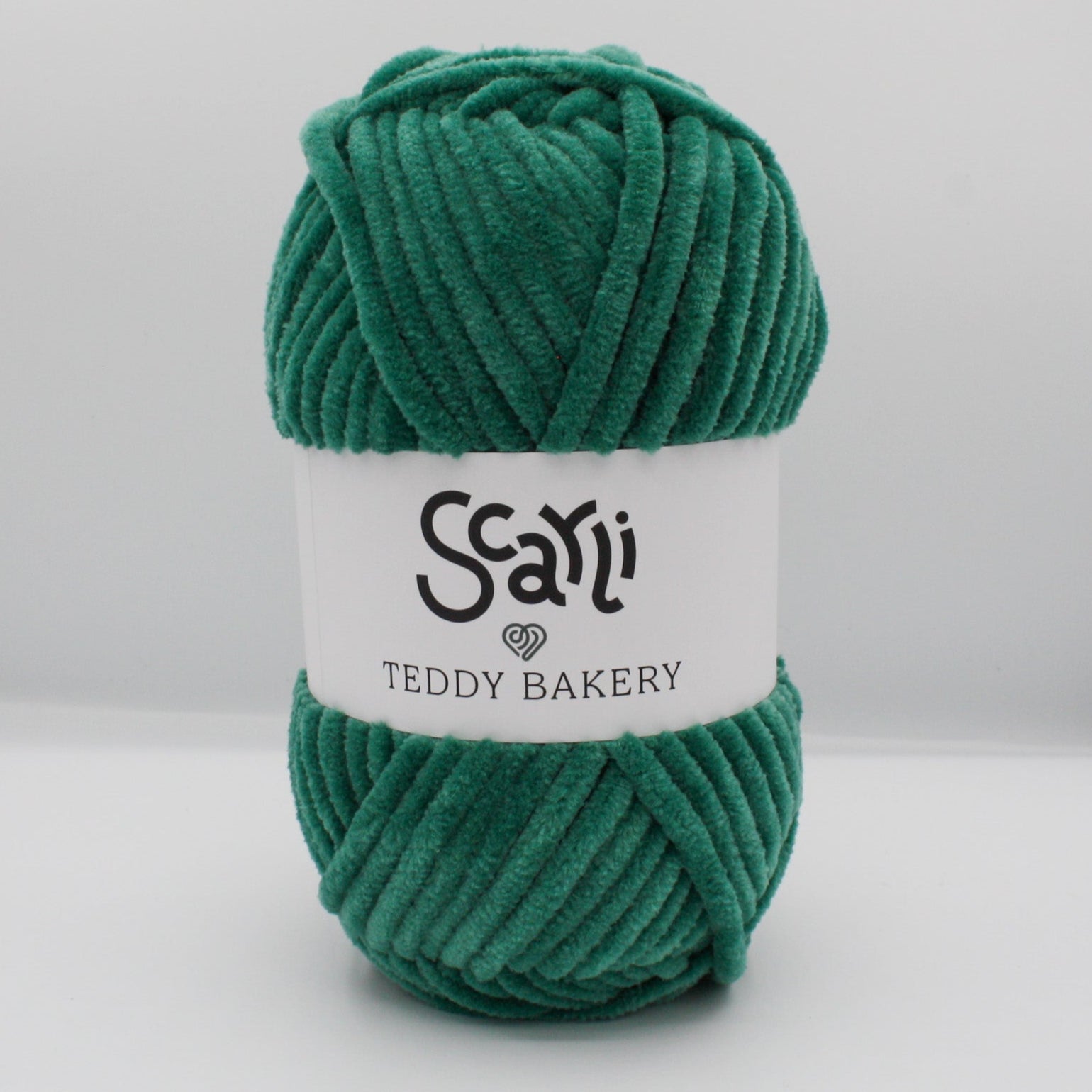 Pine forest green shade of chenille plush yarn skein Teddy Bakery