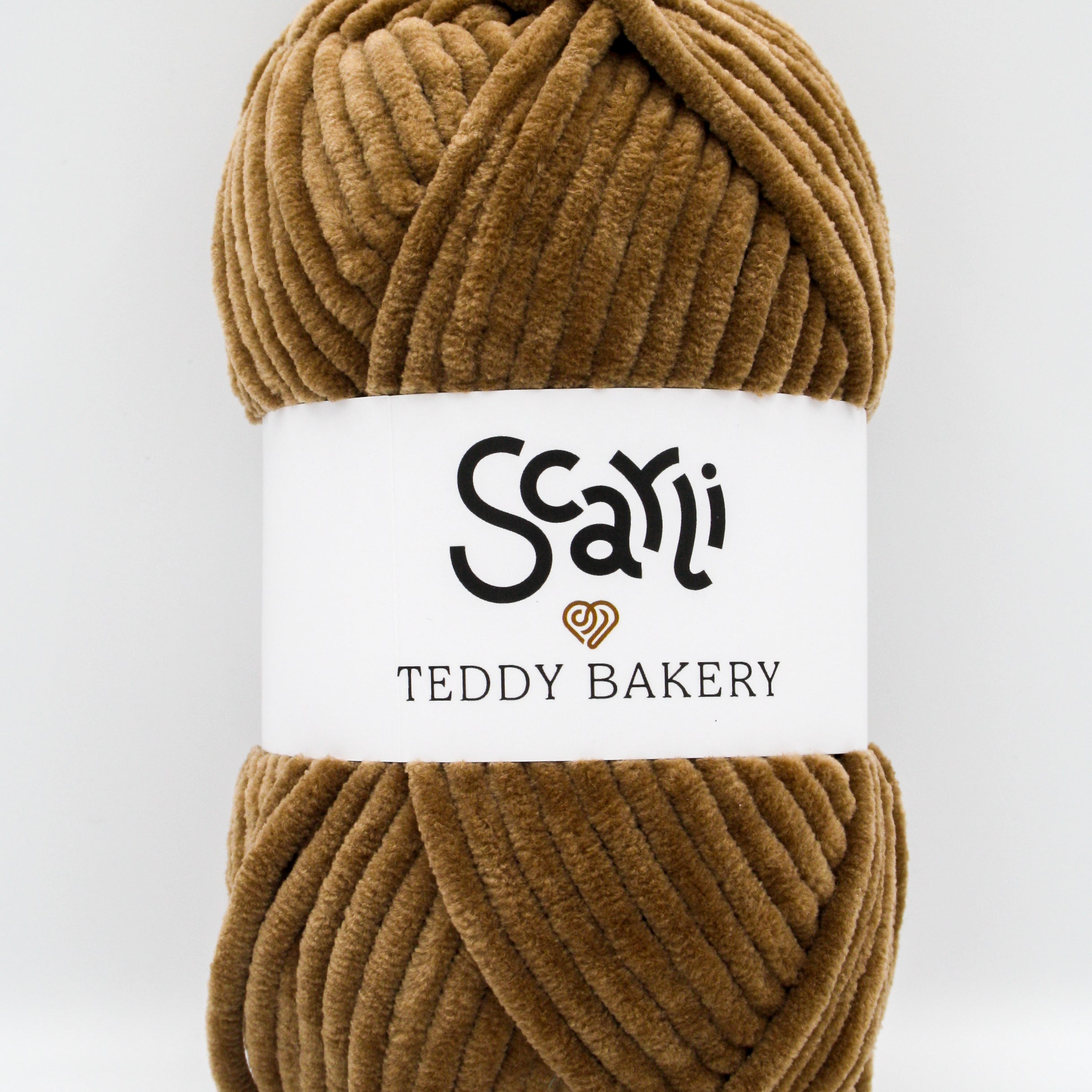 Teddy Bakery chenille yarn in shade chocolate brown. Soft chunky plush yarn