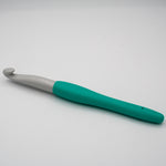 clover amour crochet hook in size 12mm. Plastic hook with turquoise soft ergonomic handle for comfortable grip and use.