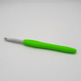 clover amour crochet hook in size 6.5mm. Plastic hook with green soft ergonomic handle for comfortable grip and use.
