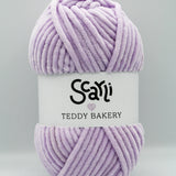 Teddy Bakery chenille yarn in shade lilac light pastel purple. Soft chunky plush yarn