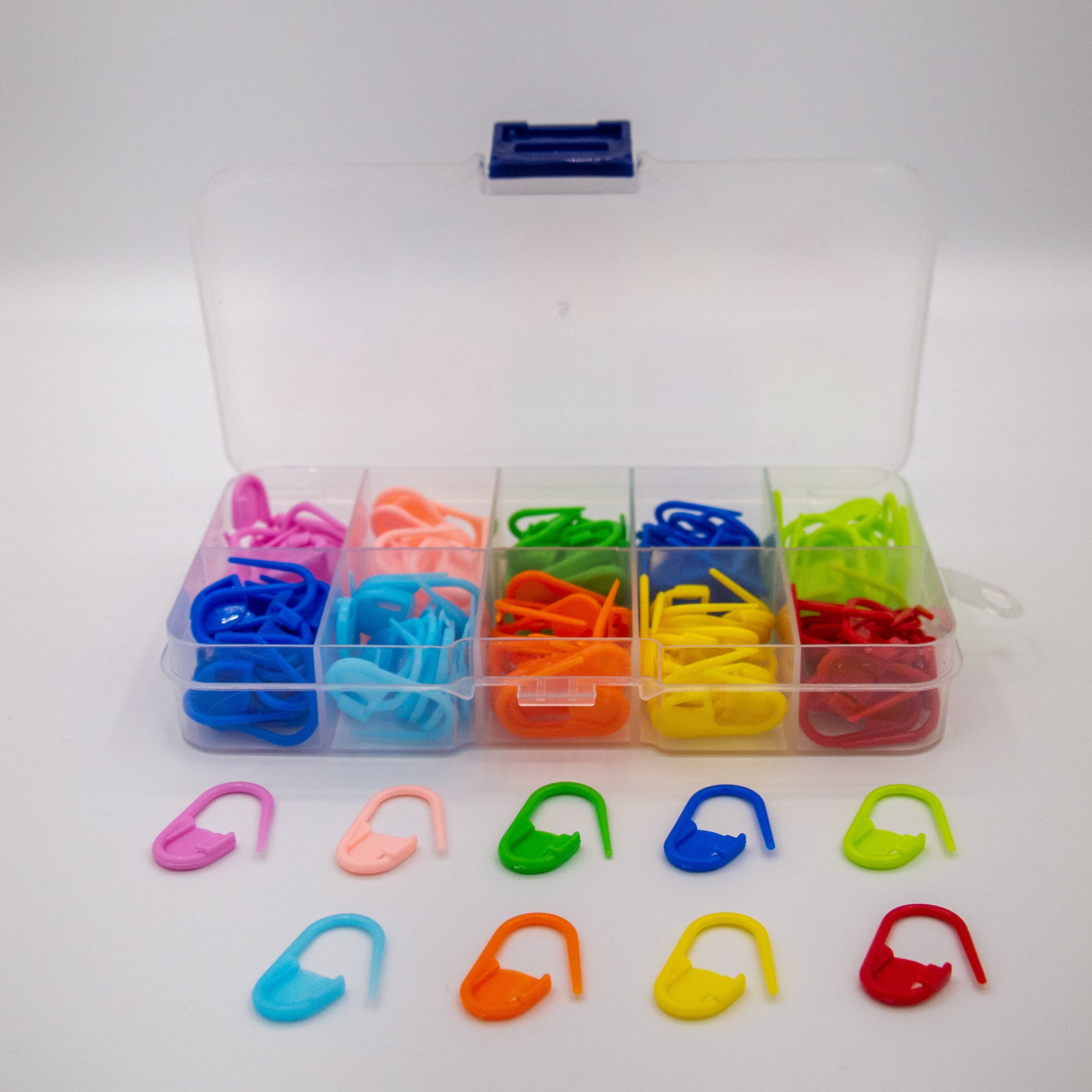 Stitch markers for crochet and knitting. Set of 124 pieces of a variety of colours